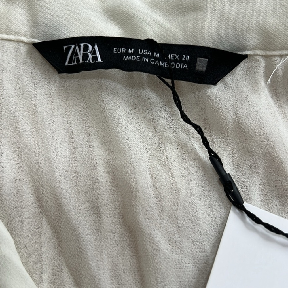 New! Zara medium every pleated midi dress with belt. - Picture 10 of 14